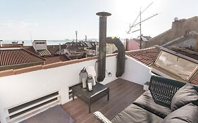 Lovelystay - Cais Apartment River View